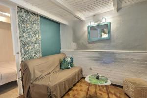 Appartements Studio cabine pour 4 personnes au centre-ville : photos des chambres