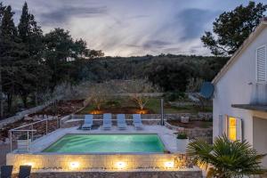 Holiday home with swimming pool - Dugi otok, Zman