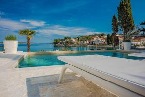Holiday home with swimming pool - Dugi otok, Zman
