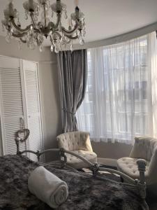 Beautiful Seaview 2 Bedroom Apartment