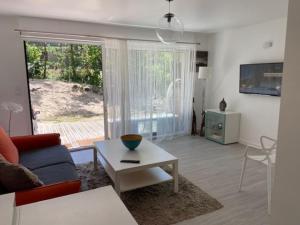 Appartements La Garrigue, au milieu des pins maritimes... : photos des chambres