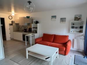 Appartements La Garrigue, au milieu des pins maritimes... : photos des chambres