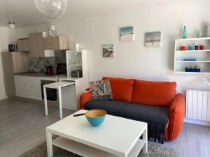Appartements La Garrigue, au milieu des pins maritimes... : photos des chambres