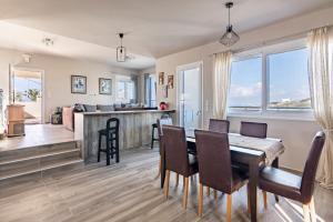 Cosy, Sea View villa Andreas close to beach