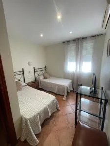 HOSTAL CHIQUININO II - Monesterio