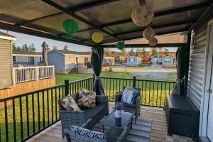 Subu's Paradise in Niagara - Riverside Manors