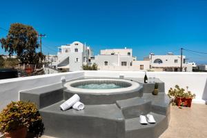 Aerenia Luxury Suites