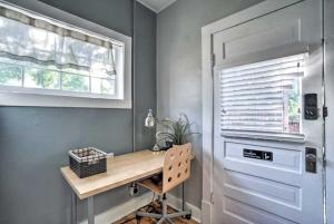 Historic Redstone w Large Backyard, Walk To CSU!