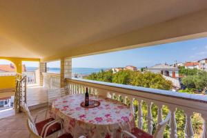 Two-Bedroom Apartment Crikvenica 32