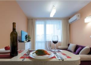 Cozy apartment in Lazur