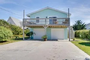 Charming Surf City Beach House - Walk to Ocean! - West Onslow Beach