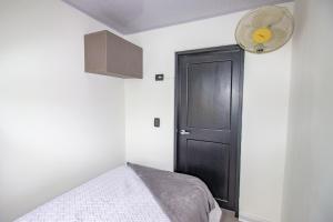 Excelente apartamento cerca a parques turísticos