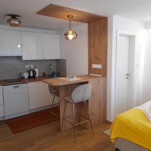 STUDIO APARTMAN FOUR PEARLS