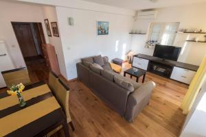 Apartment Beneta with garage