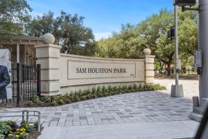 Historic Heights Cozy Nook Apartment