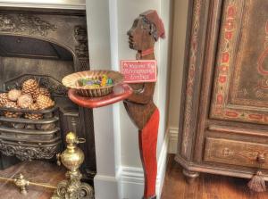 Beautiful period cottage, exceptional riverside location in the heart of Chester