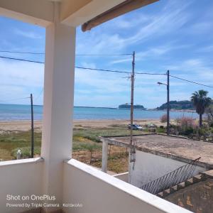 Luxury Katakolo in front of the sea near Olympia