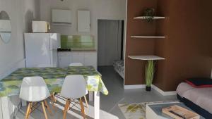 Maisons de vacances Gite Duguesclin : photos des chambres