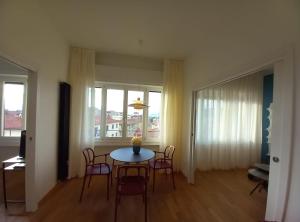 Sweetly Home in Florence