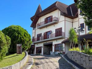 Chateau Palace
