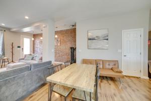 Pittsburgh Townhome 1 Mi to Downtown