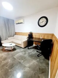 רום סרוויס - Qiryat Binyamin