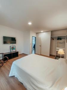 Amplio Departamento con Terraza