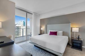 Hyde Beach House - Stunning 2bd 2ba - Apt - Ocean & Intercostal views