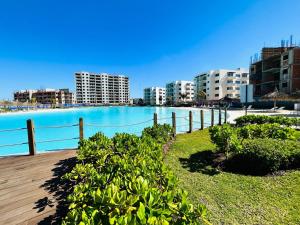 alberca tipo playa,10 min de la playa by G P S rentas