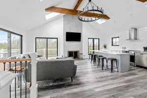 Marble & Sun - Hampton Bays