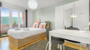 Maisons d'hotes HOMEY Coloc goodLife - Colocation moderne - Chambres privees - Wifi et Netflix - Au pied du tram pour Geneve : photos des chambres