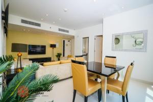 Alashrafia Saray - Fabulous 1BR in Canal Views