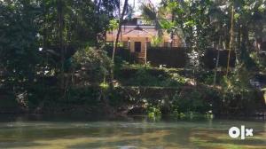 Kizhakkethottam Homestays-River View Villa