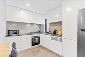 Centre of Newtown 2 Bed Apartment