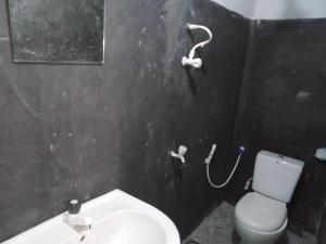 Myro Cottage