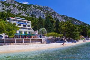 4 star viesnīca Hotel Saudade Gradaca Horvātija