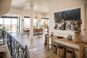 Villa Sunshine - Spectacular ocean views minutes to the sand