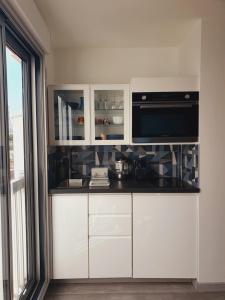 Suite élégante Club Centre-ville Wifi Piscine - ROSSIconciergerie - Linge inclus