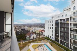 Comfortable Apartment with Balcony & Parking Gdynia RedÅ‚owo by Renters