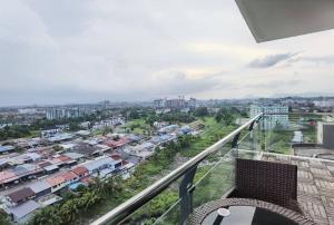 Jeff and Ricky Homestay 39 @ Vivacity (Huge Unit)
