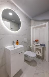 MM Rooms 