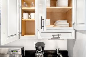 Nolita 1br w wd nr New Museum NYC-1036