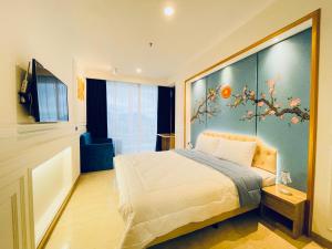 Deluxe Room @ ArtDeco Luxury Hotel & Residence By Parker House