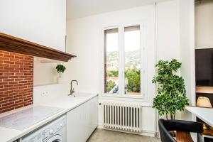 Appartements #3 Toulon CENTRE, BALCON, LUMINEUX, STATIONNEMENT FACILE, TOUT CONFORT : photos des chambres