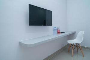 RedDoorz @ Jalan Gunung Talang Mahendradatta