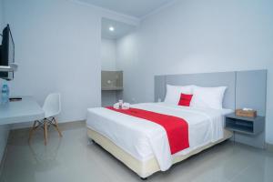 RedDoorz @ Jalan Gunung Talang Mahendradatta