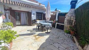 Casa Aurora, piscina , wifi, Jardin 5-6 pax