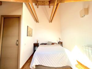 Dúplex amb vistes fantàstiques al centre dEsterri dÀneu by RURAL DÀNEU
