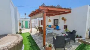 Lefko House - Messanagro