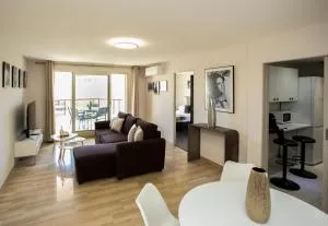 2 Room Terraced Apartment Cannes Centre - 勒卡内